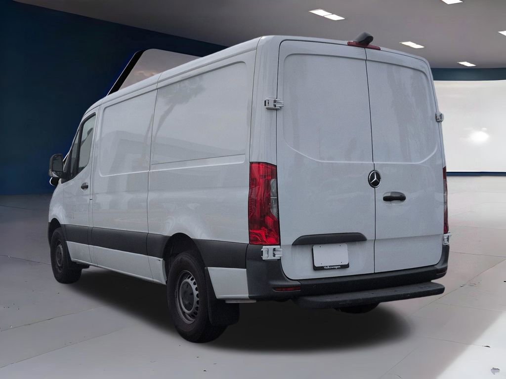 Used 2023 Mercedes-Benz Sprinter 144 Cargo image 5