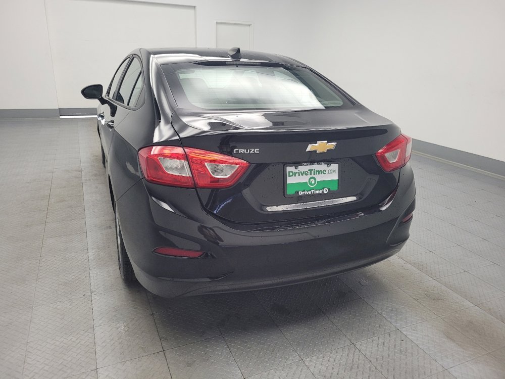 Used 2017 Chevrolet Cruze LS image 6