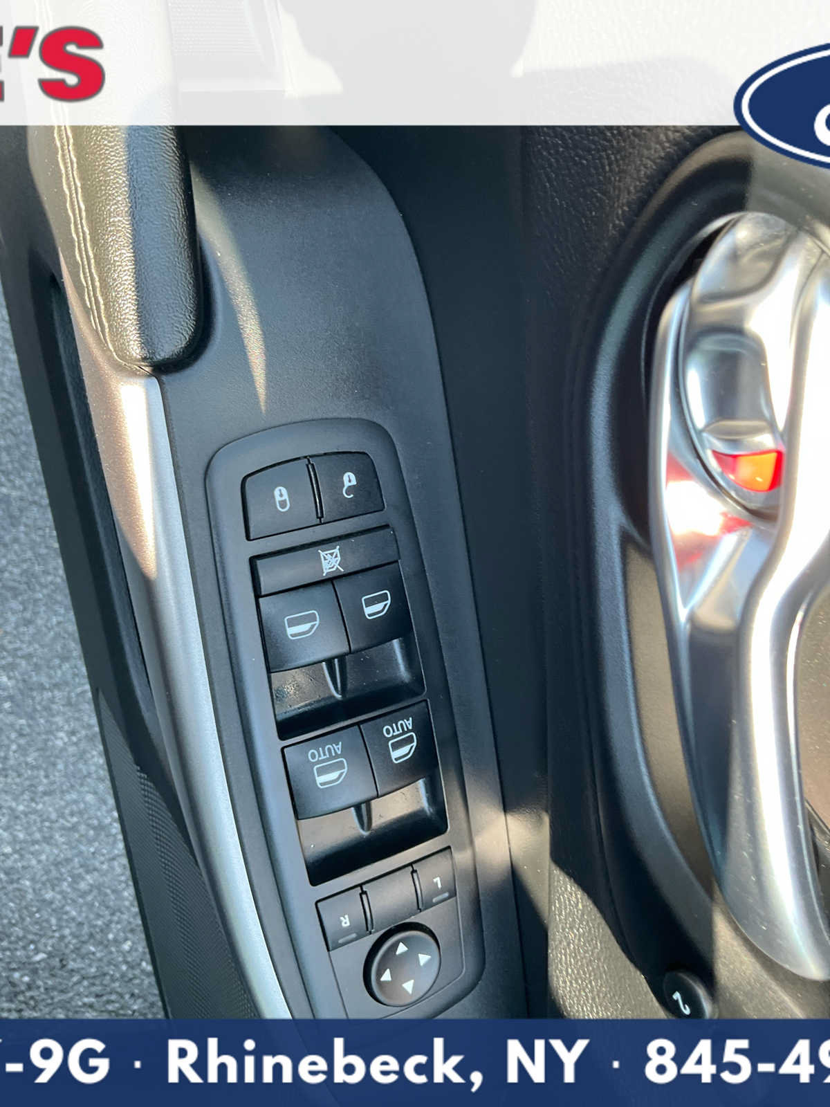 Used 2021 Jeep Cherokee Limited w/ Elite Package AWD/4WD image 16