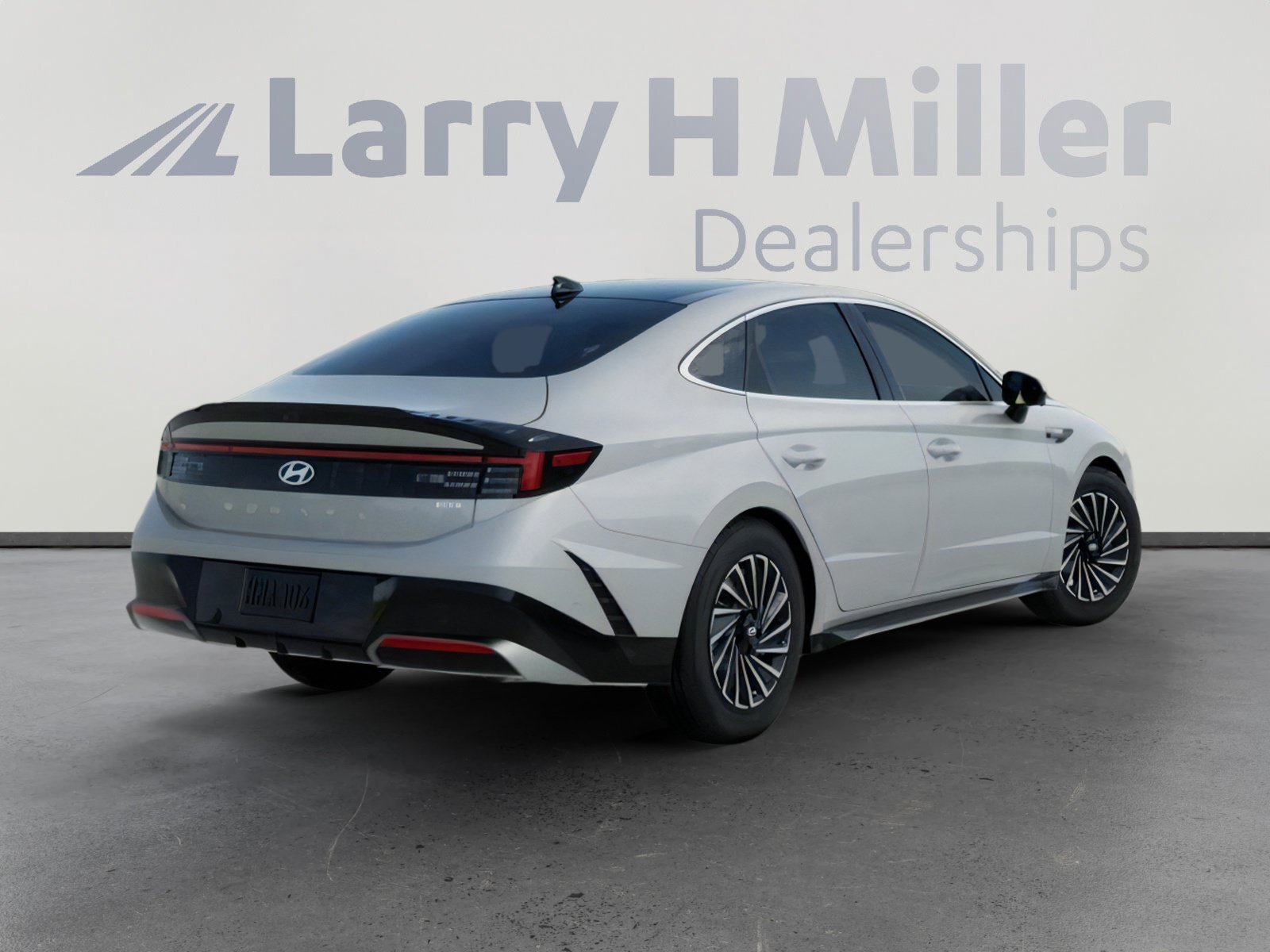 New 2026 Hyundai Sonata Limited FWD image 4