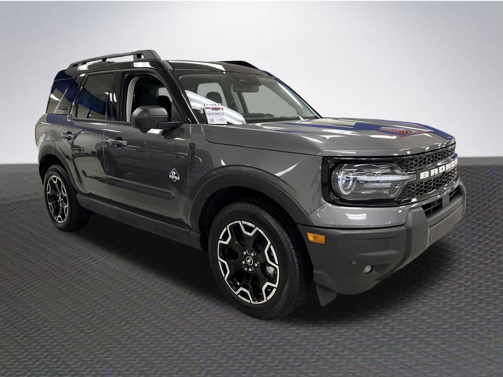 New 2025 Ford Bronco Sport Outer Banks w/ Outer Banks Tech Package+ AWD/4WD image 1