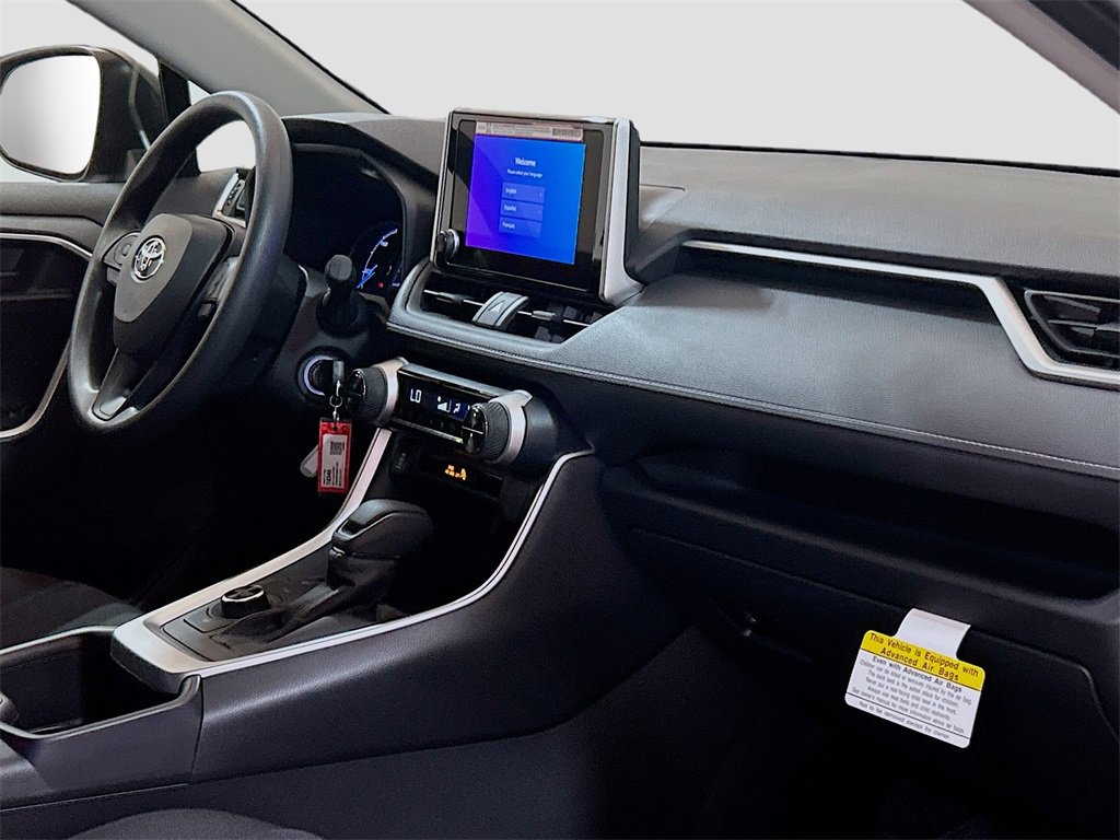 New 2025 Toyota RAV4 LE image 27
