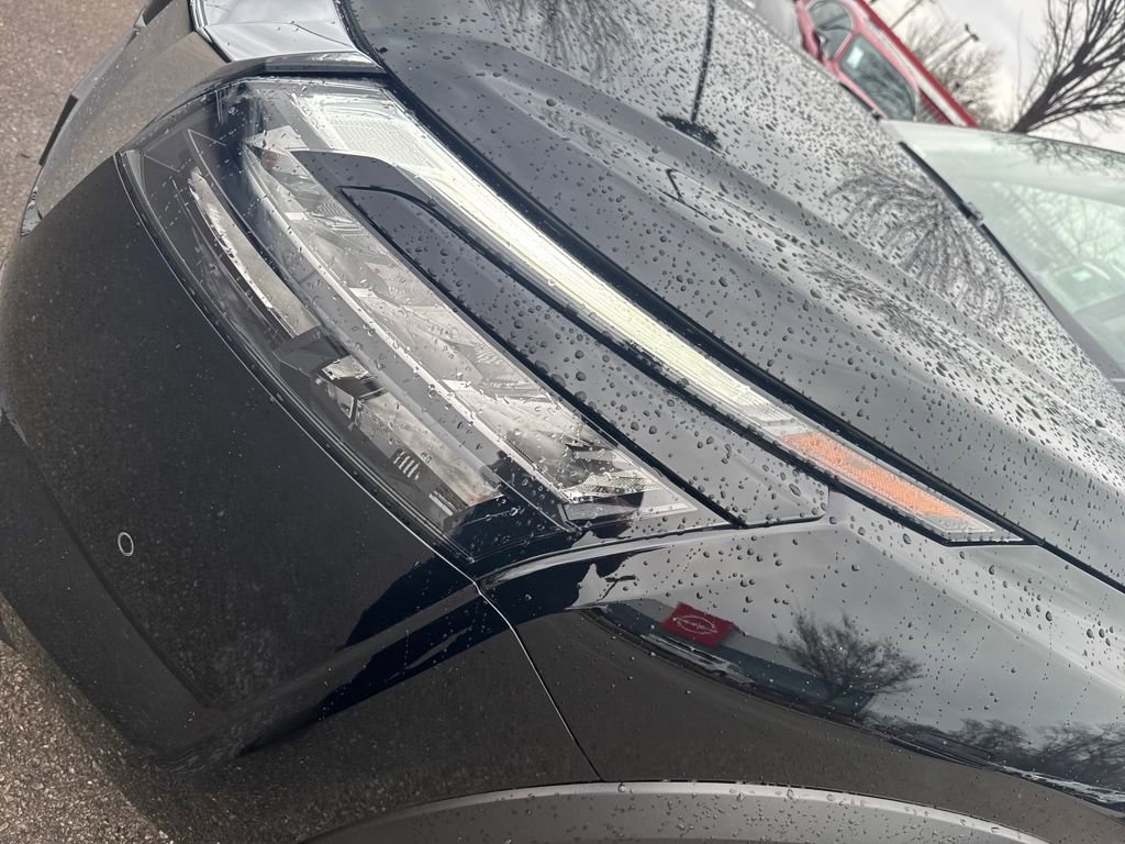 Used 2025 Nissan Pathfinder Platinum w/ Cargo Package image 35