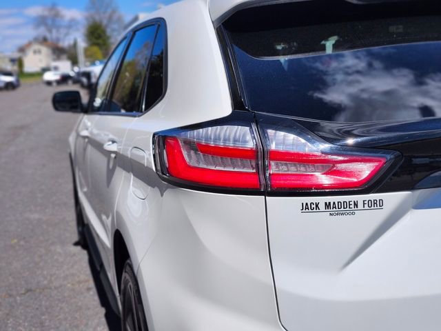 Used 2022 Ford Edge ST w/ Equipment Group 401A AWD/4WD image 9