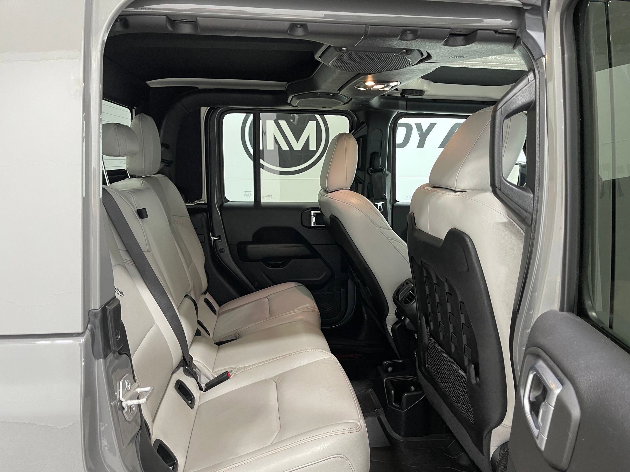 Used 2021 Jeep Gladiator Mojave image 30