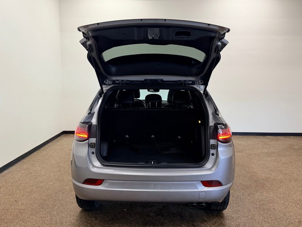 Used 2022 Jeep Compass High Altitude image 5