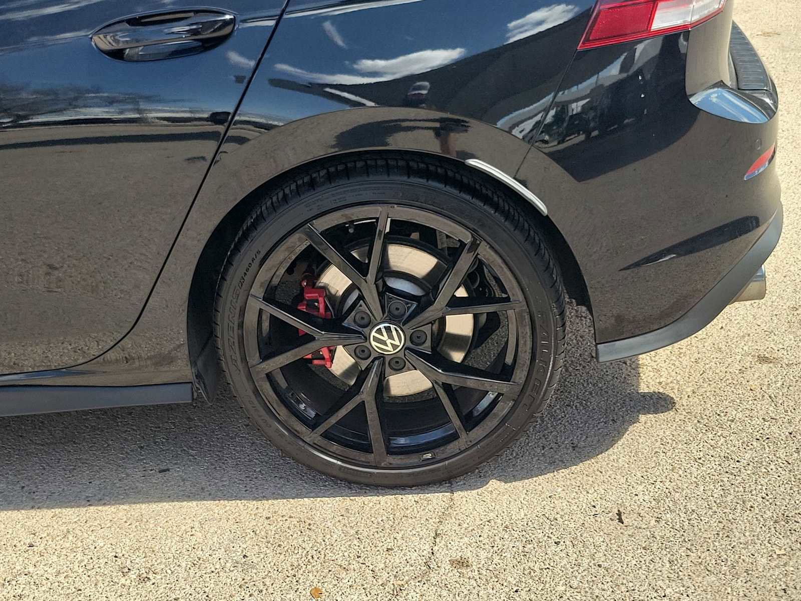 Used 2024 Volkswagen GTI S image 4