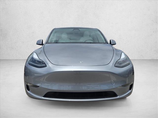 Used 2024 Tesla Model Y Long Range AWD/4WD image 2
