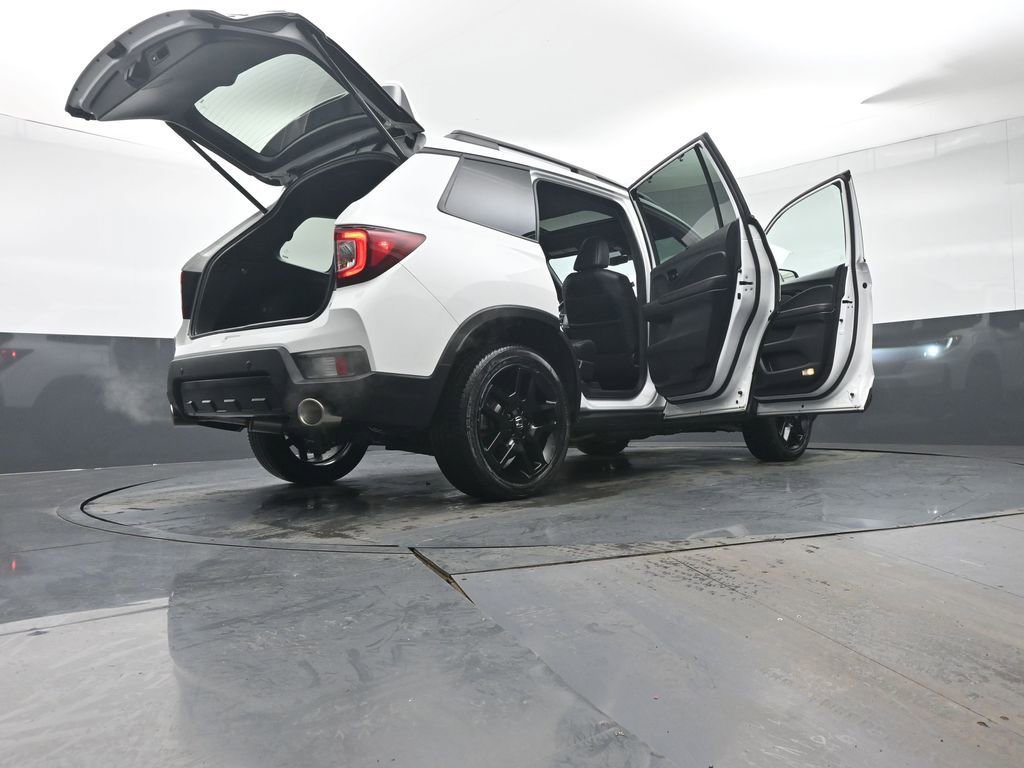 Used 2024 Honda Passport Black Edition image 50