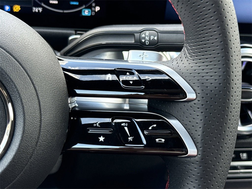 New 2025 Mercedes-Benz GLB 250 4MATIC image 26