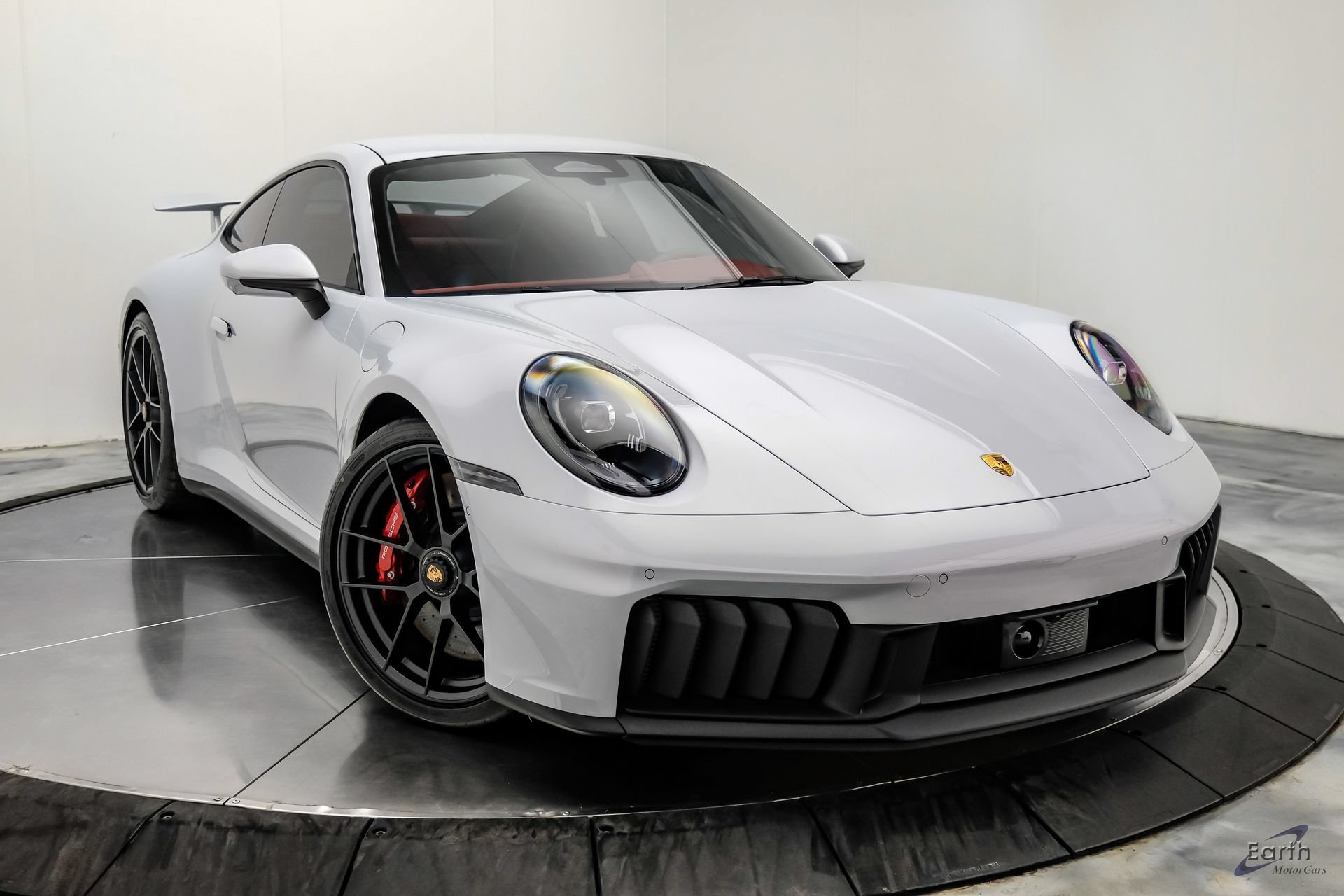 Used 2026 Porsche 911 Carrera GTS RWD image 30