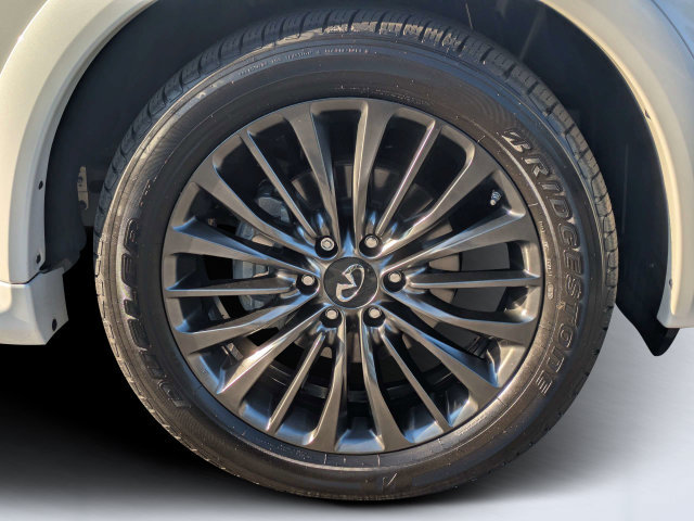 Used 2022 INFINITI QX80 Sensory w/ All-Season Package RWD image 11