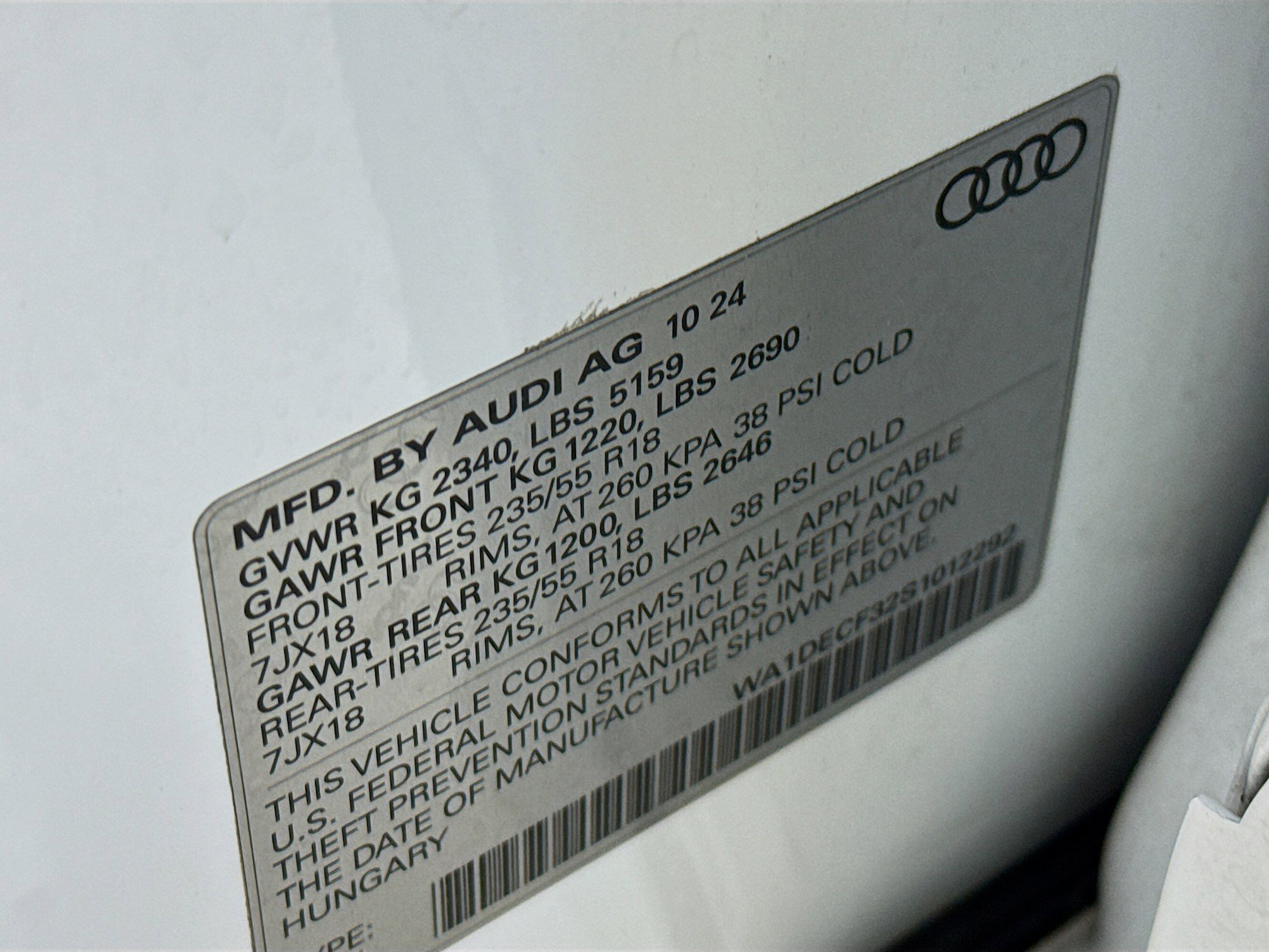 Used 2025 Audi Q3 2.0T Premium image 38