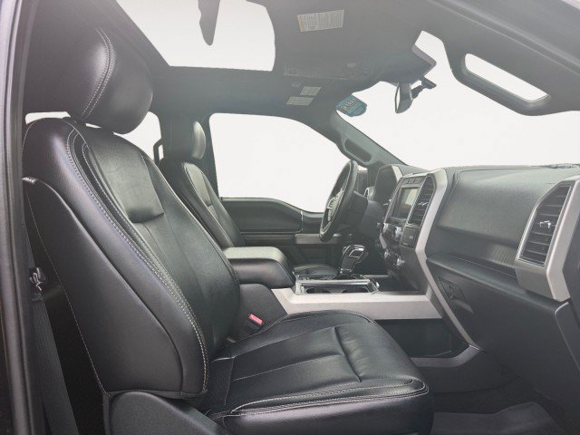 Used 2019 Ford F150 Lariat w/ Equipment Group 502A Luxury AWD/4WD image 12