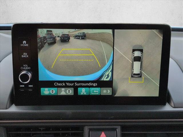 Used 2024 Honda Pilot TrailSport image 13