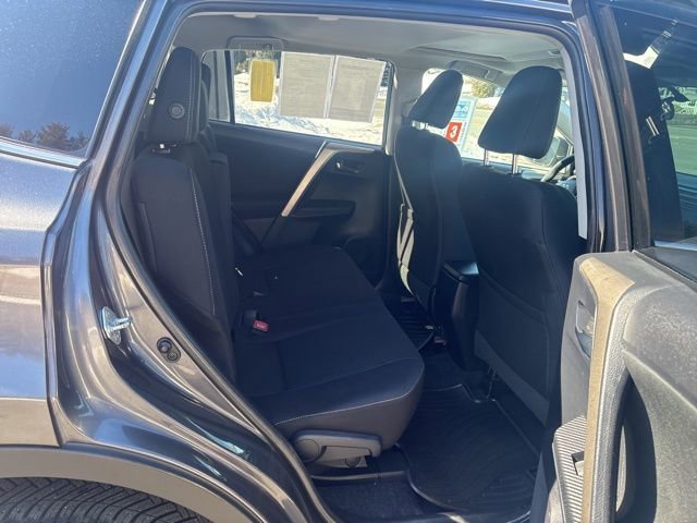 Used 2015 Toyota RAV4 XLE image 13