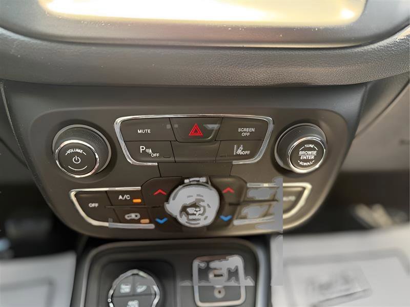 Used 2021 Jeep Compass Trailhawk AWD/4WD image 41