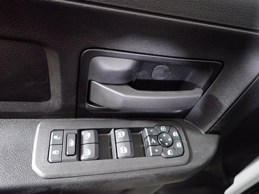 New 2026 RAM 2500 Tradesman AWD/4WD image 21