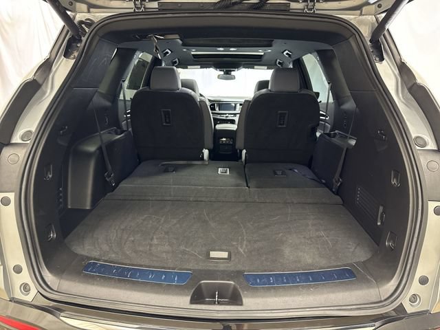 Certified 2024 Buick Enclave Essence w/ Experience Buick Package FWD image 26