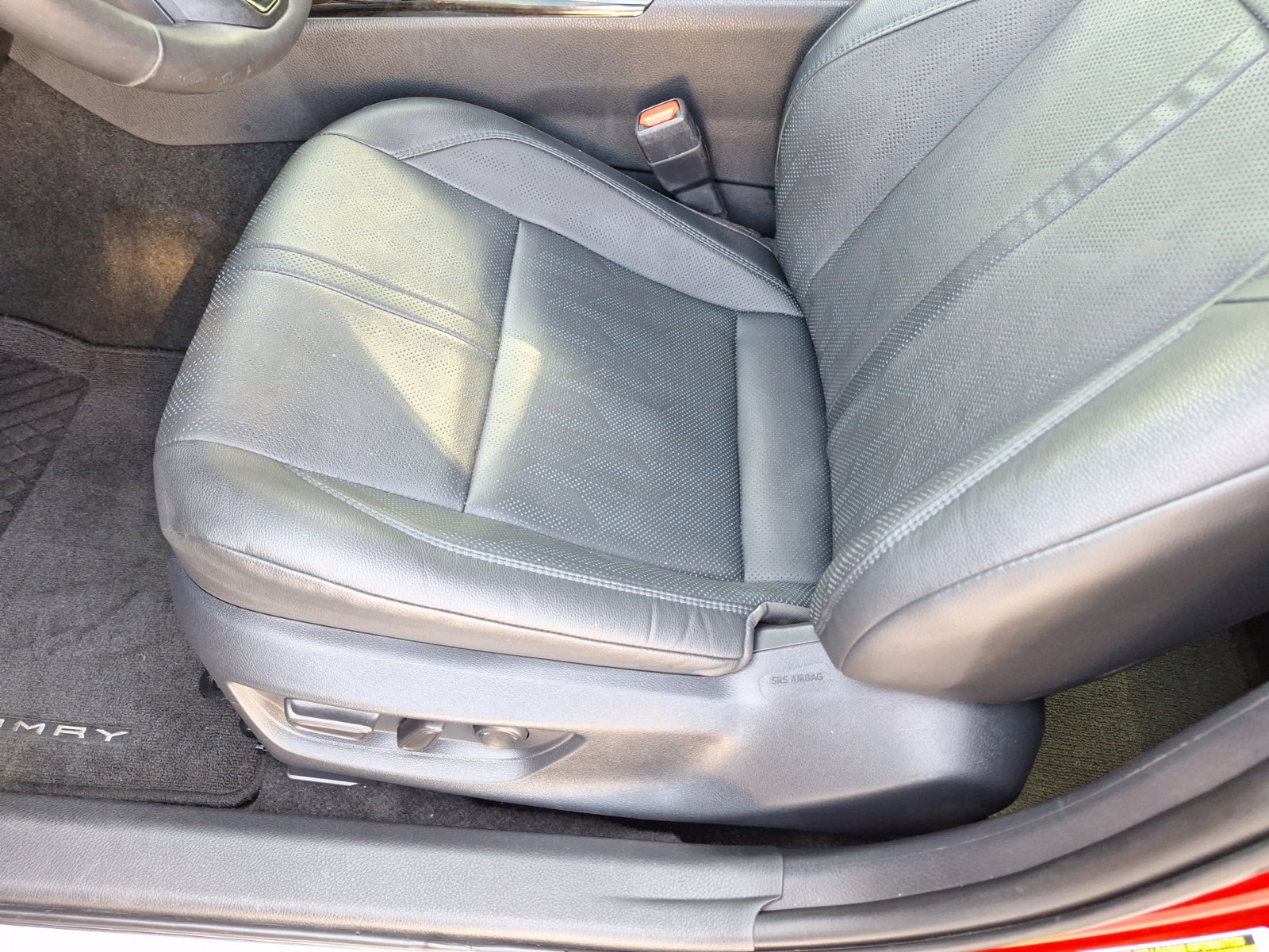 Used 2025 Toyota Camry XSE w/ Premium Plus Package FWD image 16