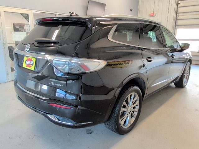 Certified 2022 Buick Enclave Avenir w/ Avenir Technology Package AWD/4WD image 5