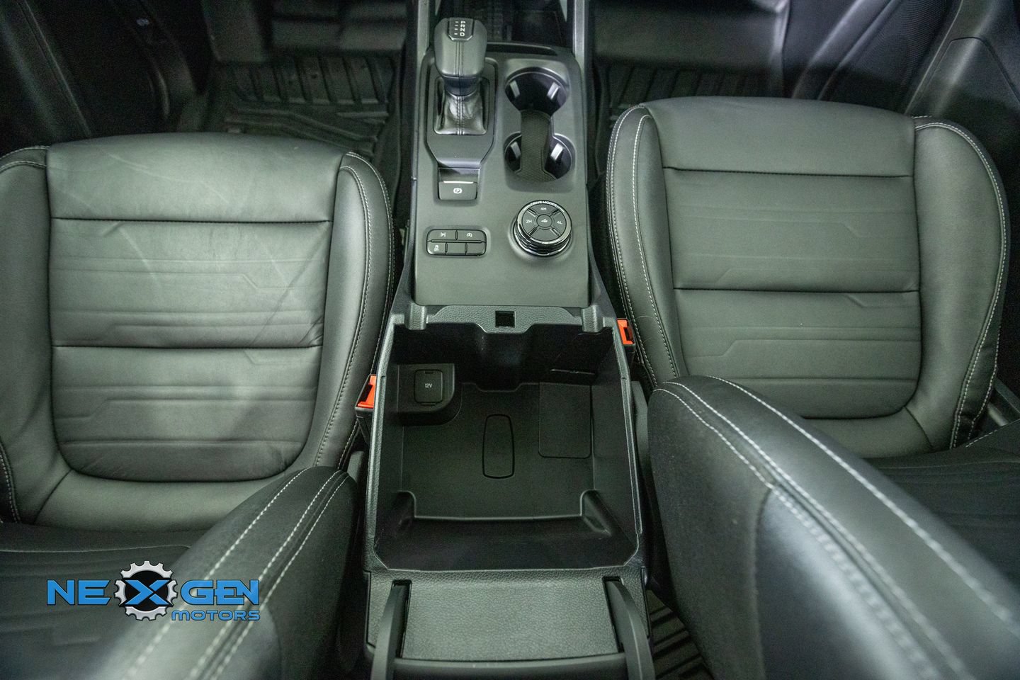 Used 2024 Ford Ranger Lariat w/ Advanced Towing Package AWD/4WD image 32