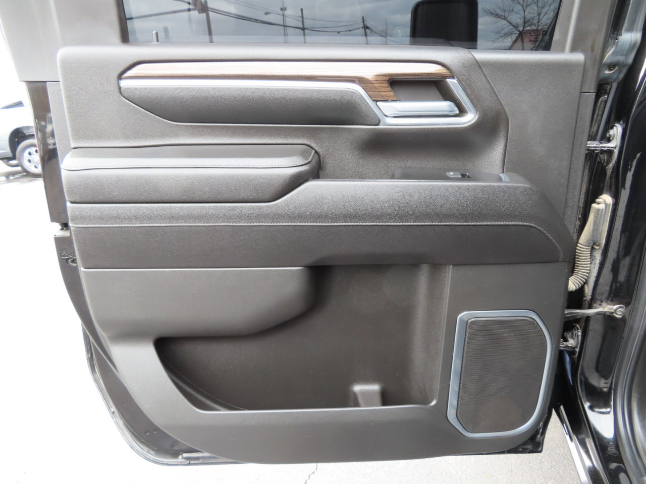 Used 2024 Chevrolet Silverado 3500 LT w/ Safety Package image 43