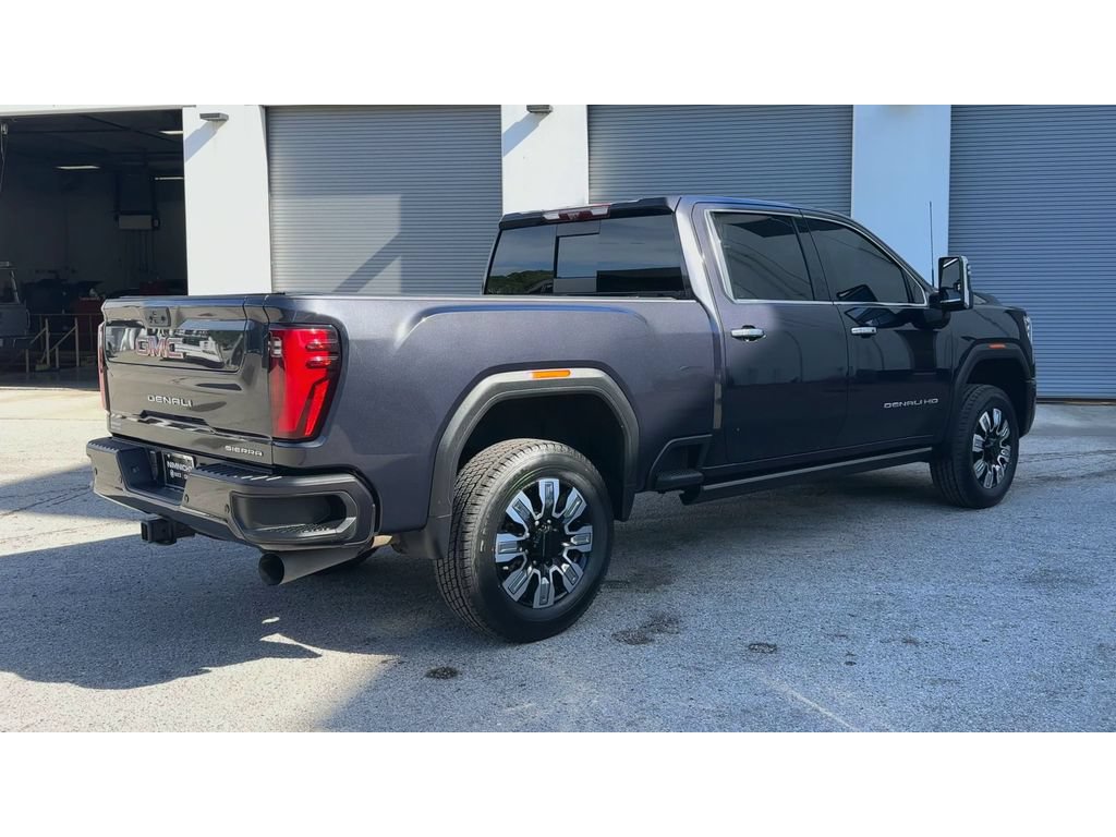 Certified 2024 GMC Sierra 2500 Denali w/ Denali Reserve Package AWD/4WD image 8