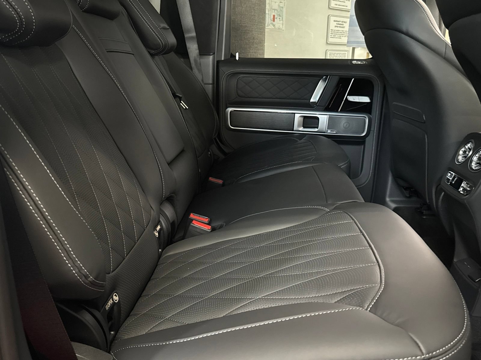 New 2027 Mercedes-Benz G 63 AMG 4MATIC image 25