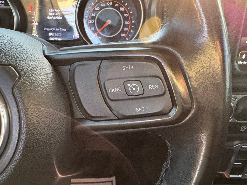 Used 2022 Jeep Wrangler Unlimited Sport AWD/4WD image 18