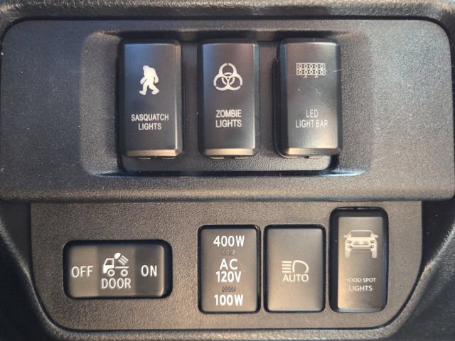 Used 2019 Toyota Tacoma TRD Pro AWD/4WD image 23