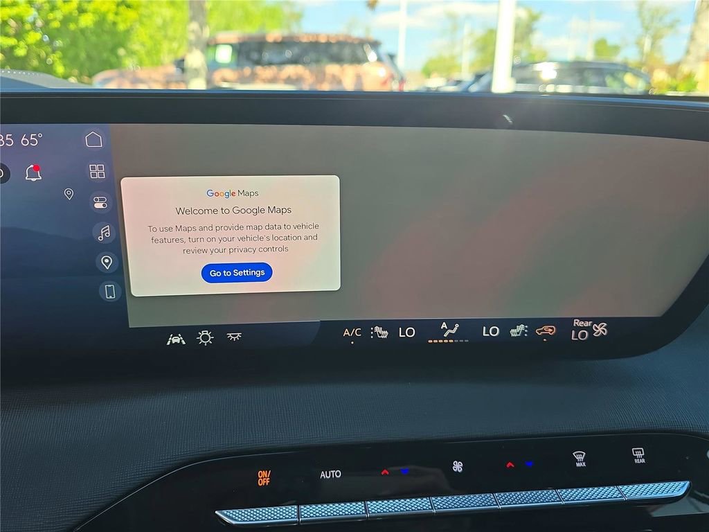 Used 2025 Buick Enclave Sport Touring w/ Power Package image 25