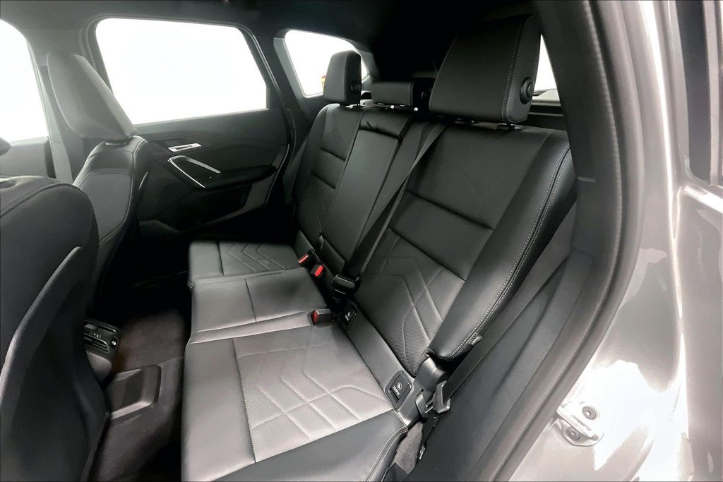 Used 2026 BMW X1 xDrive28i AWD/4WD image 27