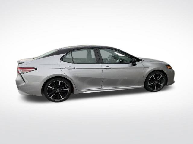 Used 2019 Toyota Camry XSE FWD image 7