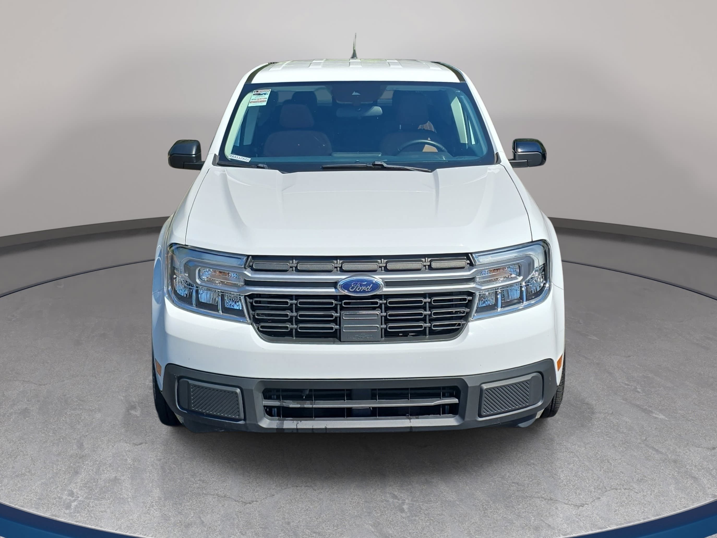 Used 2024 Ford Maverick Lariat FWD image 2