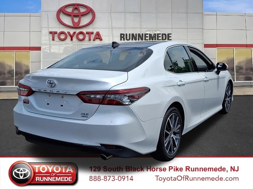 Certified 2022 Toyota Camry XLE AWD/4WD image 6