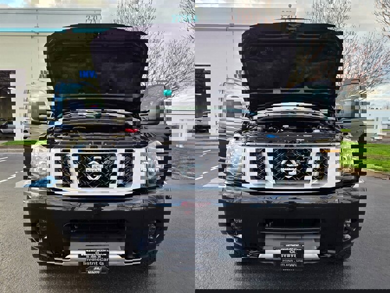 Used 2014 Nissan Titan PRO-4X image 29