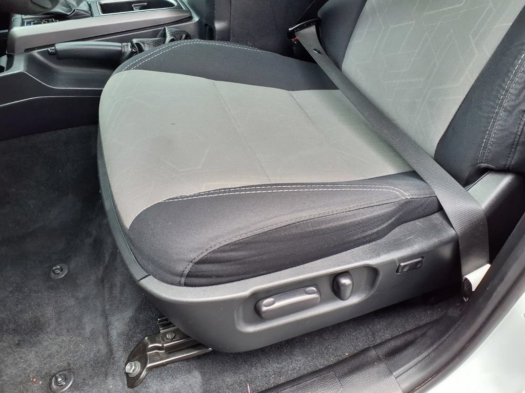 Used 2021 Toyota Tacoma TRD Sport w/ Technology Package RWD image 24