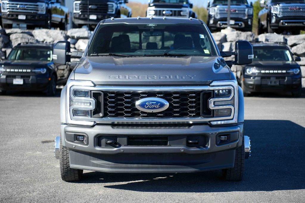 Used 2025 Ford F450 Platinum w/ FX4 Off-Road Package AWD/4WD image 2