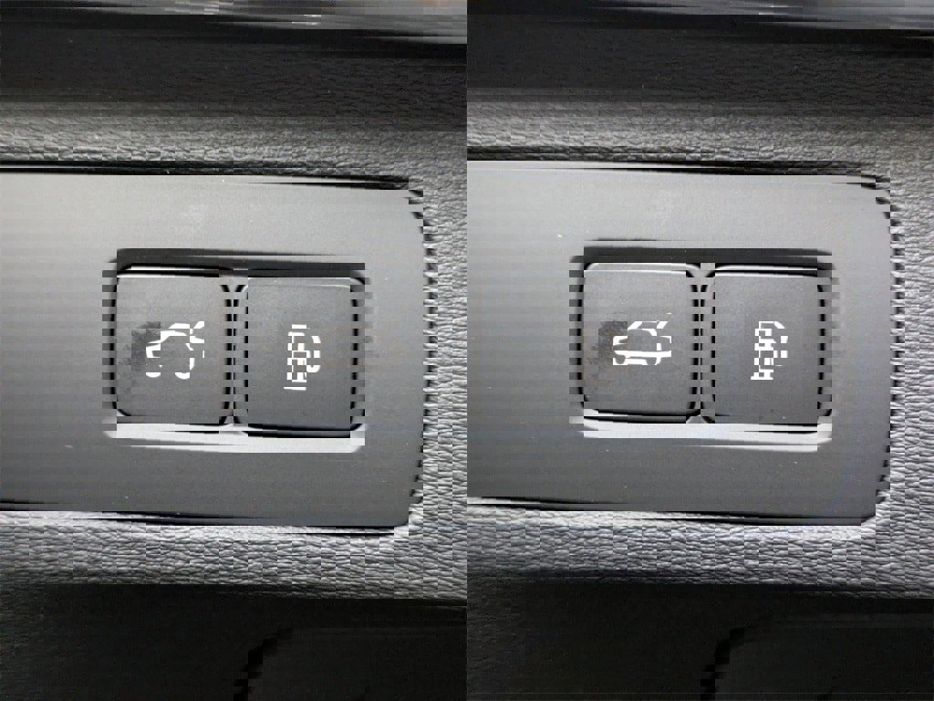 New 2026 Volvo XC90 T8 Plus w/ Protection Package Premier image 34