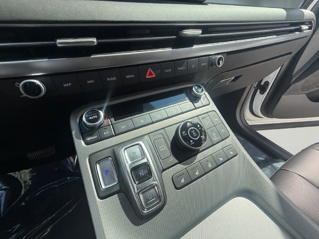 Used 2025 Hyundai Palisade SEL AWD/4WD image 18