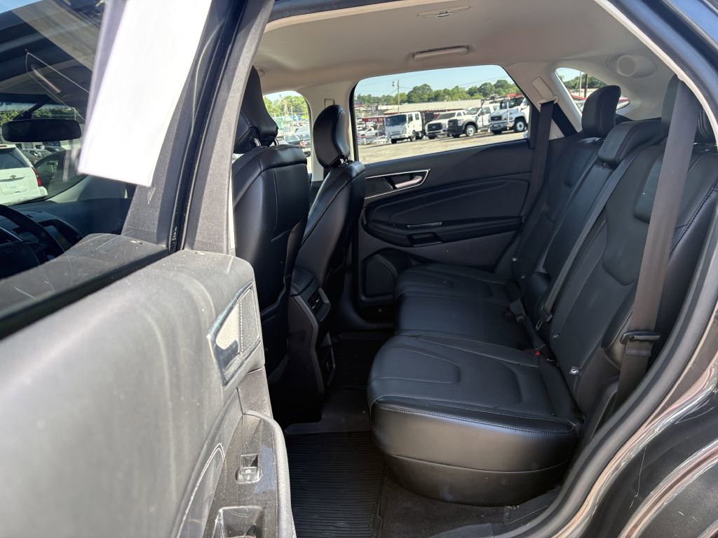 Used 2018 Ford Edge Titanium AWD/4WD image 15