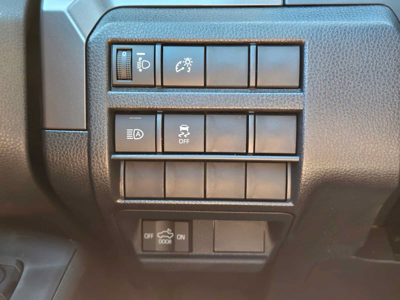 Used 2026 Toyota Tacoma SR5 RWD image 31