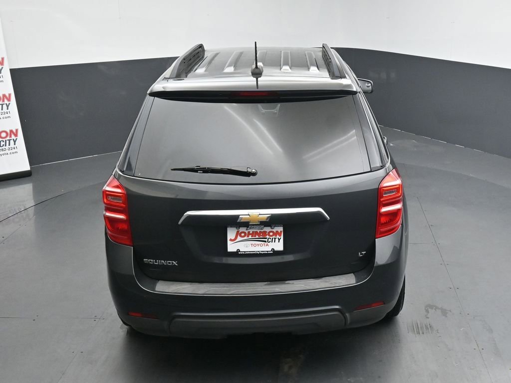 Used 2017 Chevrolet Equinox LT image 30