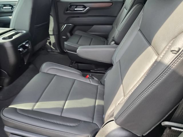 New 2026 GMC Yukon XL Denali RWD image 10