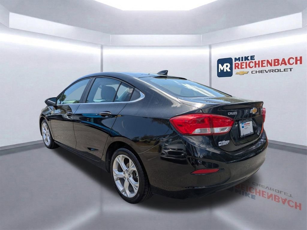 Used 2019 Chevrolet Cruze Premier image 6