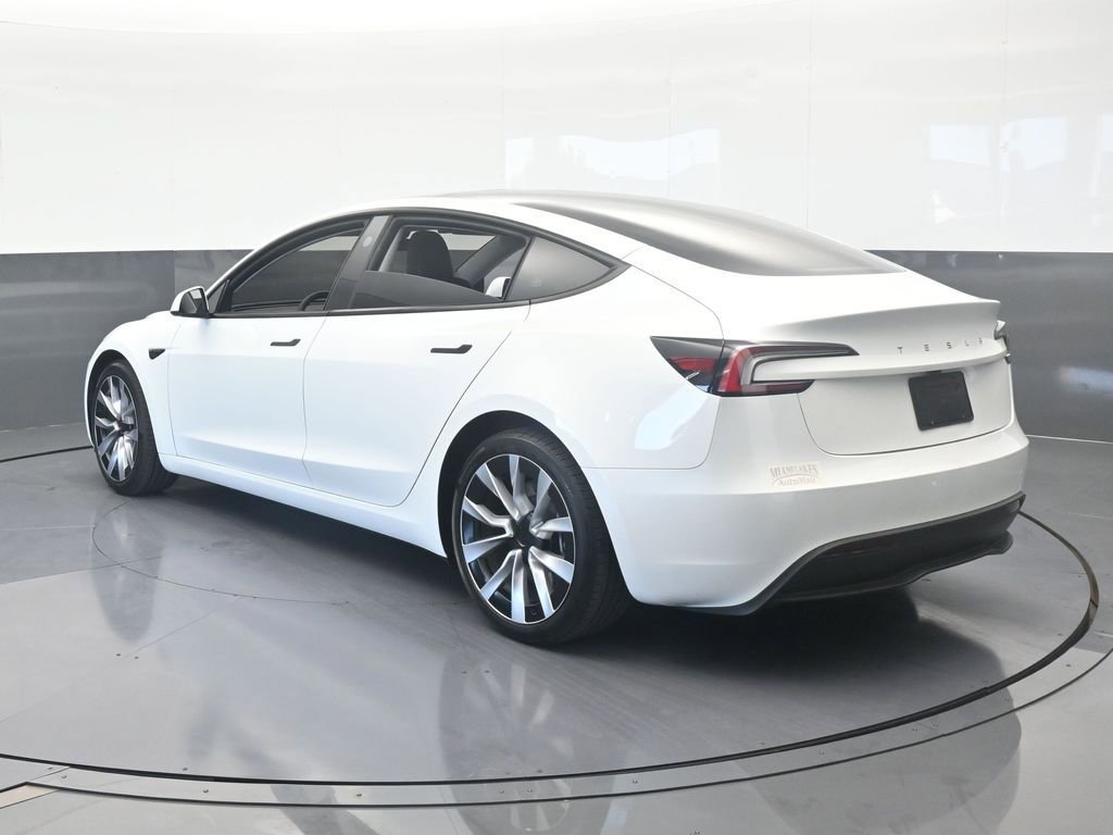 Used 2024 Tesla Model 3 Standard Range image 4