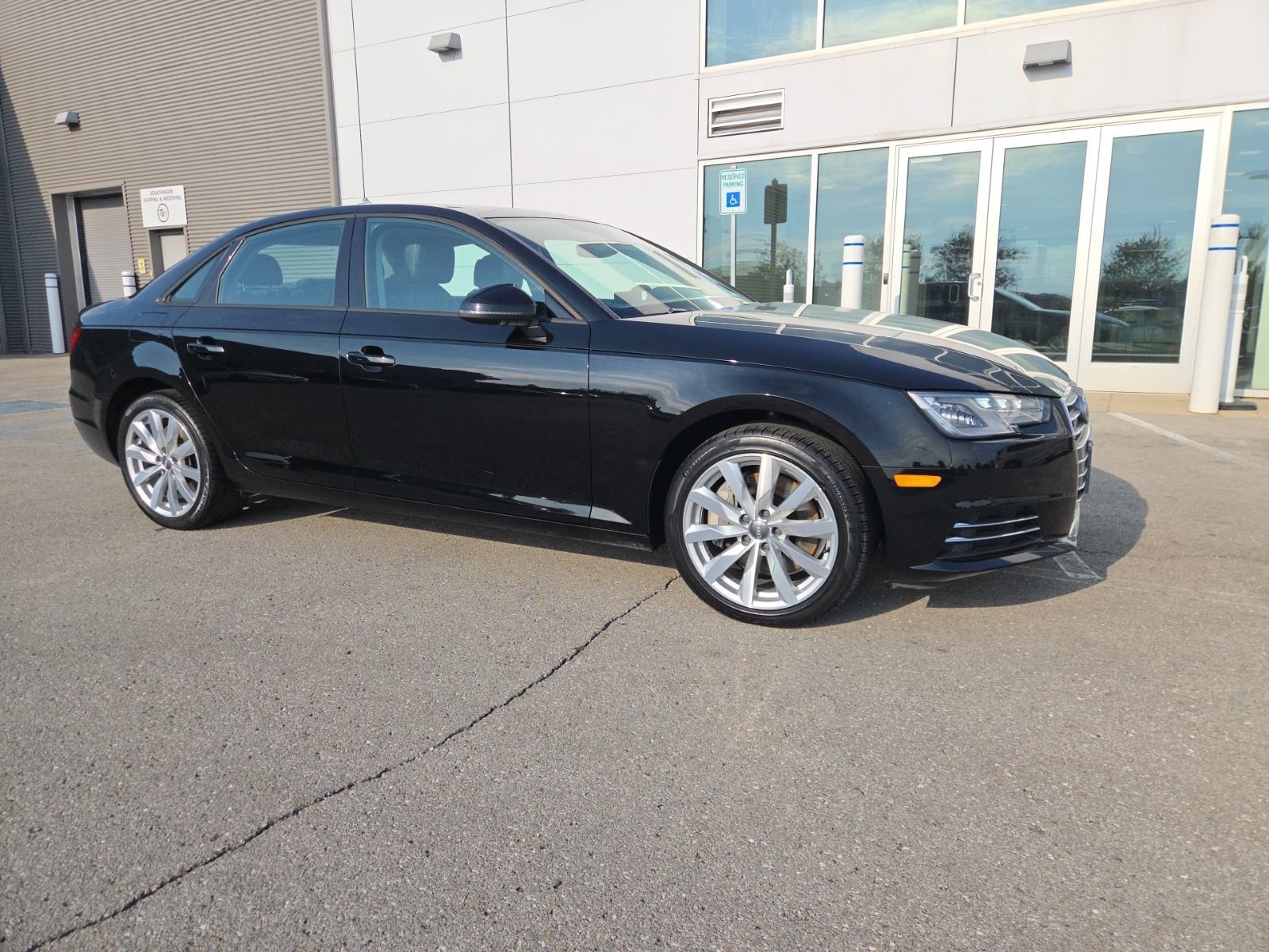 Used 2017 Audi A4 2.0T Premium w/ Convenience Package AWD/4WD image 2
