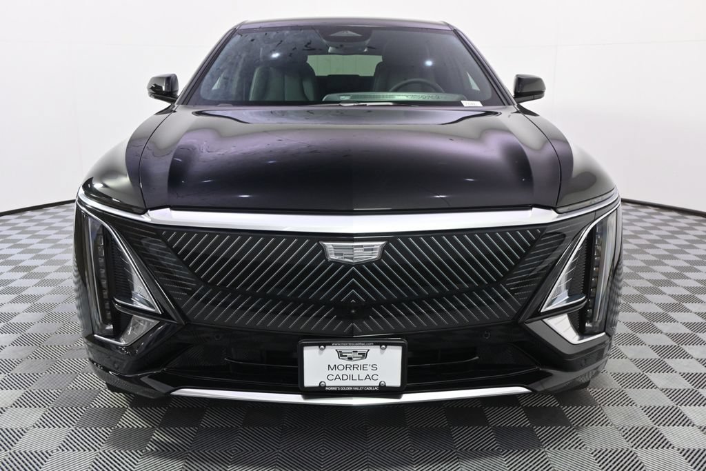 New 2026 Cadillac Lyriq Luxury w/ LPO, Floor Liner Package AWD/4WD image 10