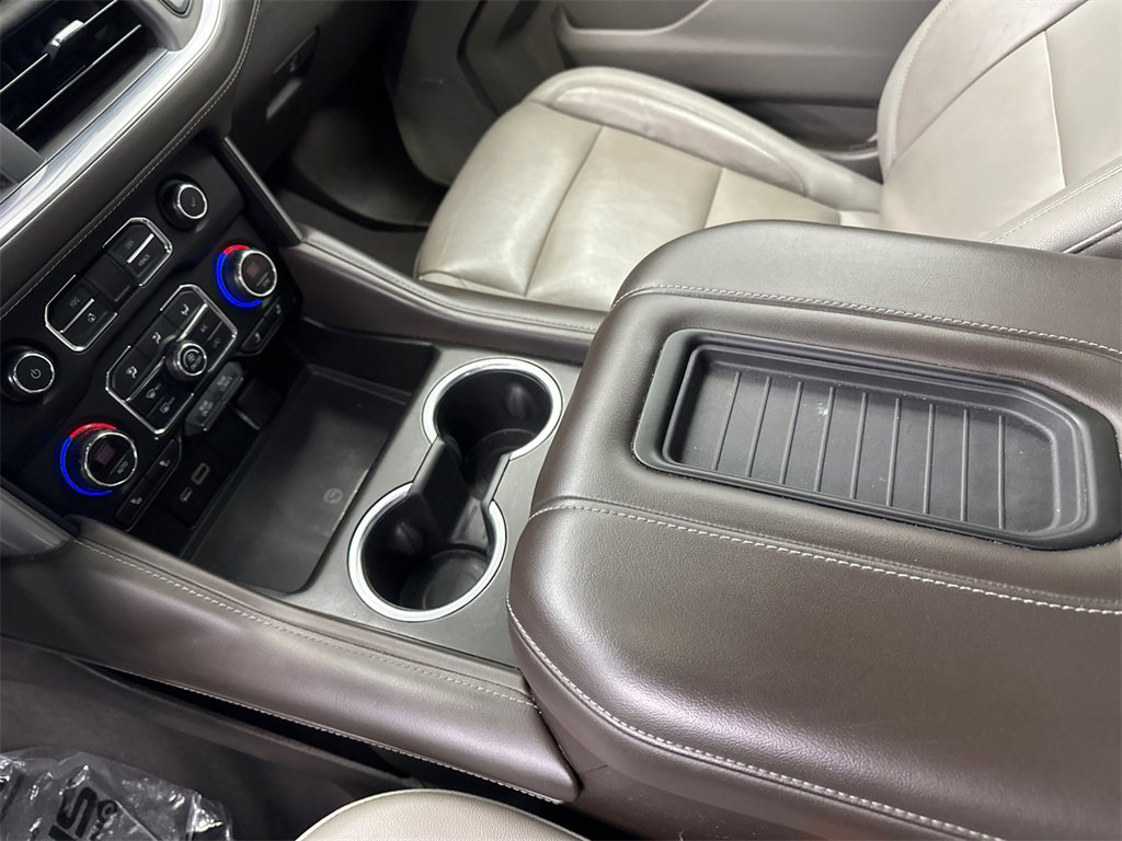 Used 2021 Chevrolet Tahoe LT image 32